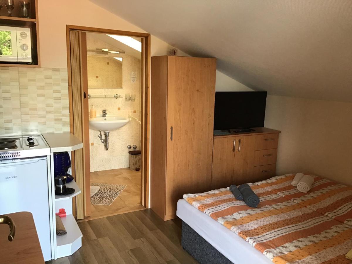 Drávecz Apartman Balatonlelle Esterno foto