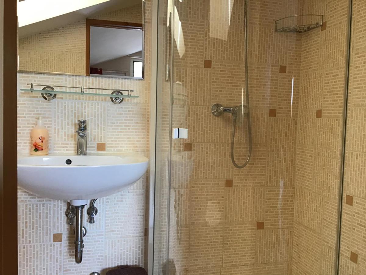 Drávecz Apartman Balatonlelle Esterno foto